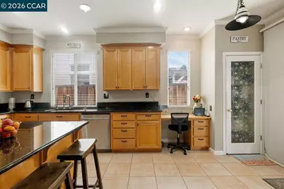1615 Laurelbrook Dr, Tracy, CA 95377 - Photo 11