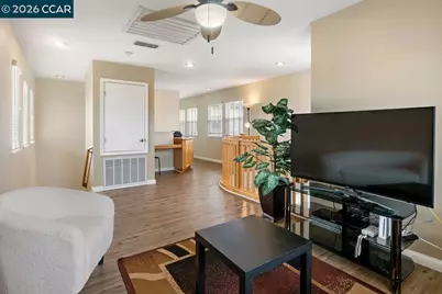 1615 Laurelbrook Dr, Tracy, CA 95377 - Photo 25
