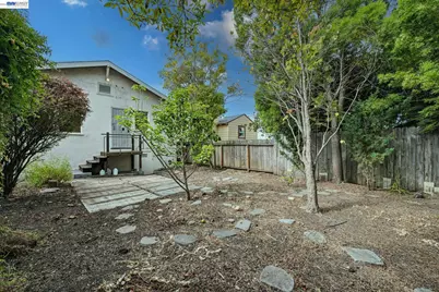 1211 Cedar St, Berkeley, CA 94702 - Photo 25