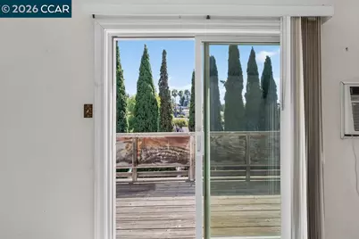 2210 Orange St, Martinez, CA 94553 - Photo 13