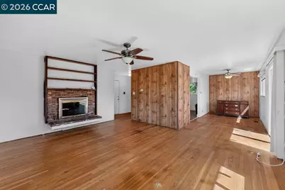 2210 Orange St, Martinez, CA 94553 - Photo 9