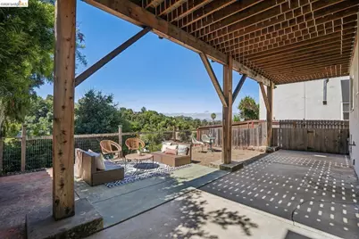 8427 Ney Ave, Oakland, CA 94605 - Photo 49