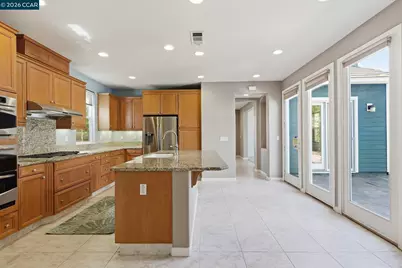 1026 Flagship Dr, Vallejo, CA 94592 - Photo 17