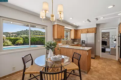 267 Fernwood Dr, Moraga, CA 94556 - Photo 11