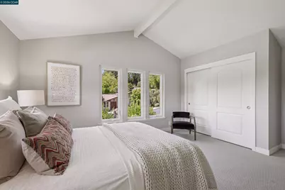 267 Fernwood Dr, Moraga, CA 94556 - Photo 17