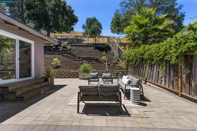 38 Buckingham Dr, Moraga, CA 94556 - Photo 19