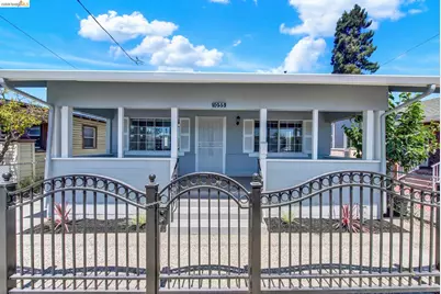 1055 105th Ave, Oakland, CA 94603 - Photo 1
