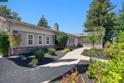 42 Mayo Ln, Walnut Creek, CA 94597 - Photo 3