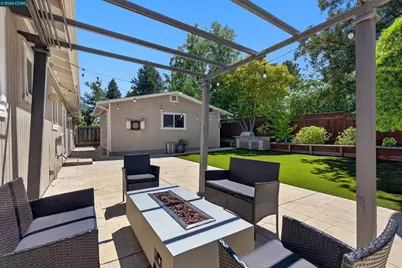 42 Mayo Ln, Walnut Creek, CA 94597 - Photo 37