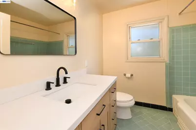 350 Strand Ave, Pleasant Hill, CA 94523 - Photo 11