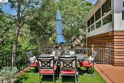 135 Saint Germain Lane, Pleasant Hill, CA 94523 - Photo 41