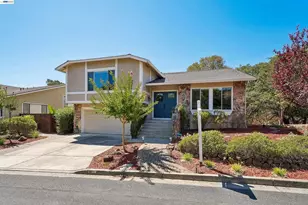 135 St Germain Ln, Pleasant Hill, CA 94523 - Photo 5
