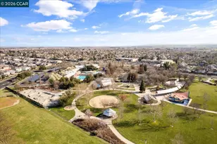 447 Avondale Ct, Brentwood, CA 94513 - Photo 91