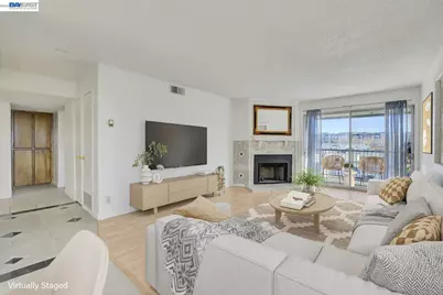 400 Davis #301, San Leandro, CA 94577 - Photo 3