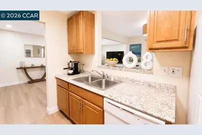 1660 Laguna St #C, Concord, CA 94520 - Photo 13