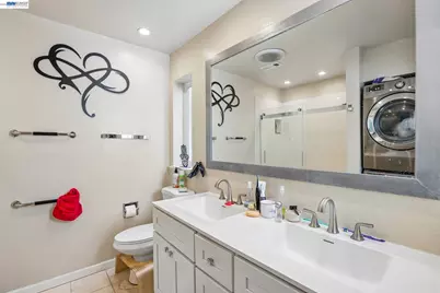 21062 Gary Dr #107, Hayward, CA 94546 - Photo 9