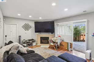 21062 Gary Dr, Hayward, CA 94546 - Photo 3