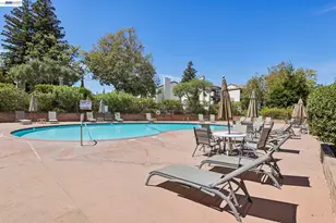 21062 Gary Dr, Hayward, CA 94546 - Photo 19