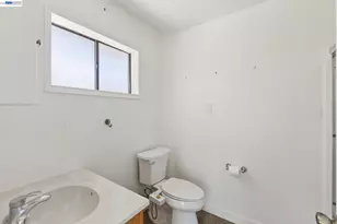 3851 Vineyard Ave, Pleasanton, CA 94566 - Photo 35