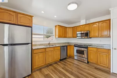 3851 Vineyard Ave, Pleasanton, CA 94566 - Photo 15