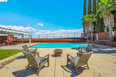 2741 Bluebell Cir, Antioch, CA 94531 - Photo 19