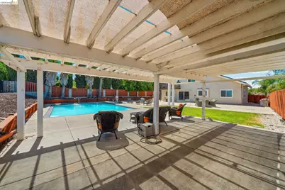 2741 Bluebell Cir, Antioch, CA 94531 - Photo 21