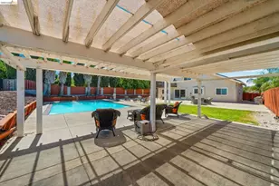 2741 Bluebell Cir, Antioch, CA 94531 - Photo 21