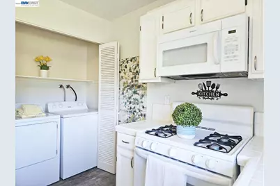 37155 Aspenwood Cmn #203, Fremont, CA 94536 - Photo 13