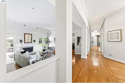 7905 Sawgrass Ct, Pleasanton, CA 94588 - Photo 11