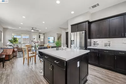 8550 Boardwalk Way, Newark, CA 94560 - Photo 25