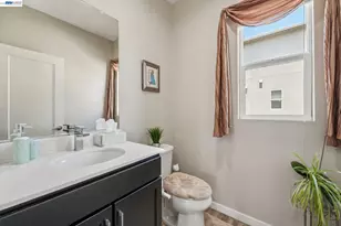 8550 Boardwalk Wy, Newark, CA 94560 - Photo 47