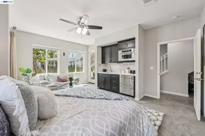 8550 Boardwalk Way, Newark, CA 94560 - Photo 33