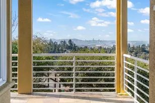 6070 Mazuela Dr, Oakland, CA 94611 - Photo 39