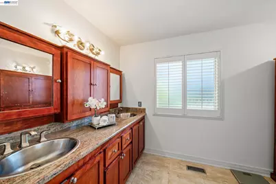3230 Curtis Cir, Pleasanton, CA 94588 - Photo 23