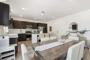 15929 Testarossa St, Lathrop, CA 95330 - Photo 9