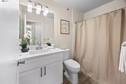 29588 Vanderbilt St #316, Hayward, CA 94544 - Photo 17