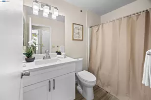 29588 Vanderbilt St, Hayward, CA 94544 - Photo 17