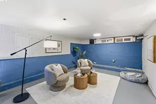 5696 Colton Blvd, Oakland, CA 94611 - Photo 35