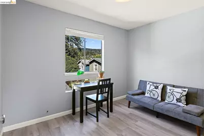 3687 Maple Ave #9, Oakland, CA 94602 - Photo 21