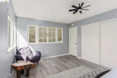 3687 Maple Ave #9, Oakland, CA 94602 - Photo 17
