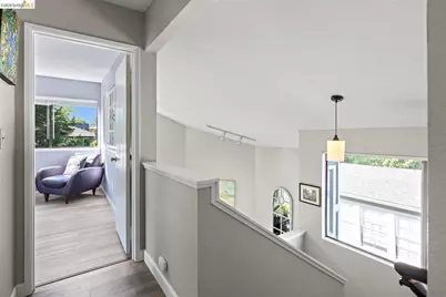 3687 Maple Ave #9, Oakland, CA 94602 - Photo 15
