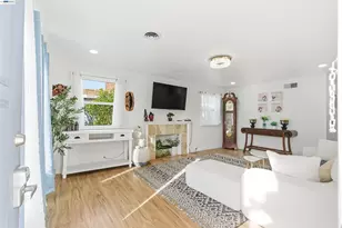 1382 Donna St, Novato, CA 94947 - Photo 25
