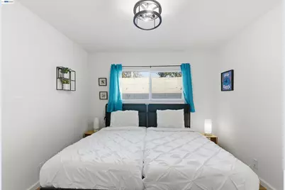 1382 Donna St, Novato, CA 94947 - Photo 59