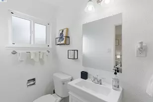 1382 Donna St, Novato, CA 94947 - Photo 55