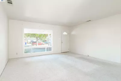 1787 Lawndale Ave, San Leandro, CA 94579 - Photo 5
