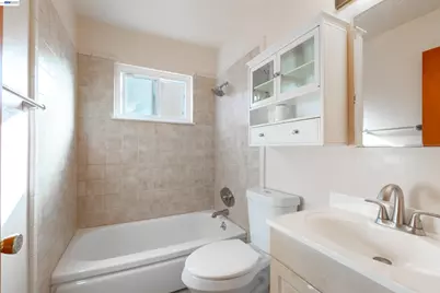 1787 Lawndale Ave, San Leandro, CA 94579 - Photo 19