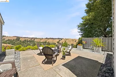 1897 Ascot Dr, Moraga, CA 94556 - Photo 35
