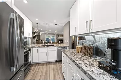 4125 Amberwood Cir, Pleasanton, CA 94588 - Photo 9