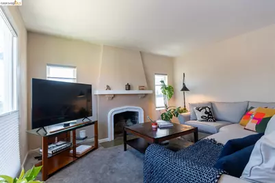 2549 Monticello Av, Oakland, CA 94601 - Photo 5