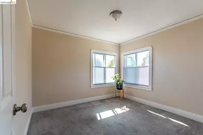 2549 Monticello Av, Oakland, CA 94601 - Photo 15